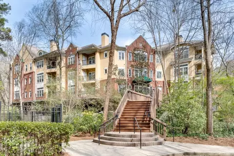424 Lindbergh Dr NE #310, Atlanta, GA 30305