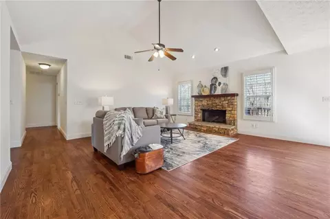 Living - 4635 Chestatee Pointe Pointe, Gainesville, GA 30506 photo 2 of 5