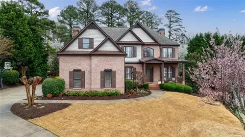 922 Saints Ct, Marietta, GA 30068