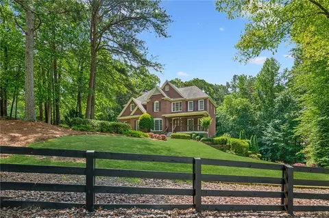 3410 Woodbury Creek Dr, Cumming, GA 30041