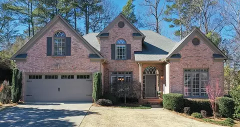 6275 Sterling Dr, Suwanee, GA 30024