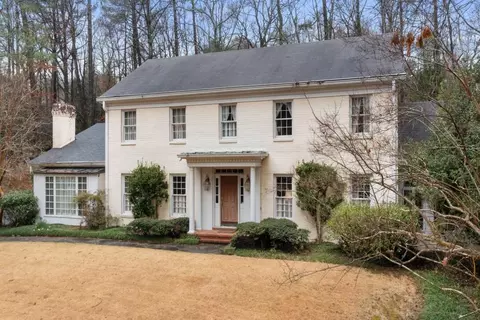 1015 Crest Valley Dr, Atlanta, GA 30327