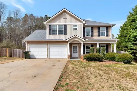 174 Randall Dr, Rockmart, GA 30153