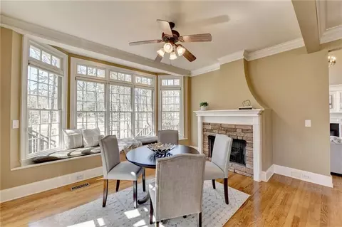 Dining - 412 Colonsay Ct, Duluth, GA 30097 photo 7 of 8