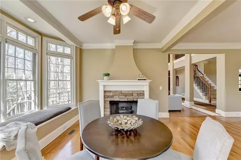 Living - 412 Colonsay Ct, Duluth, GA 30097 photo 14 of 22