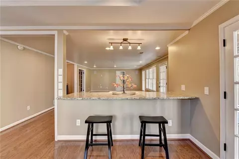 Kitchen - 412 Colonsay Ct, Duluth, GA 30097 photo 10 of 10