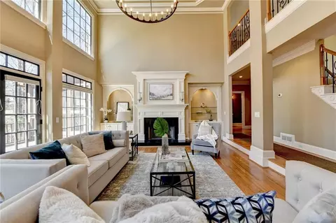 Living - 412 Colonsay Ct, Duluth, GA 30097 photo 5 of 22