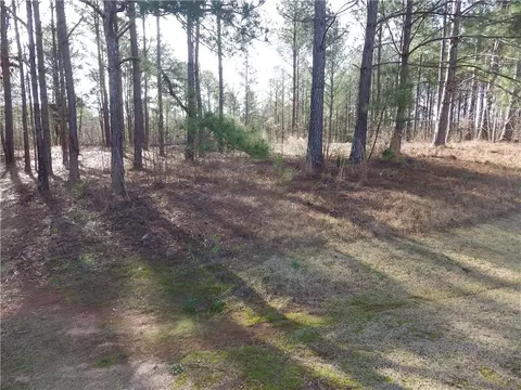 2265 Grand Oaks Dr, Social Circle, GA 30025