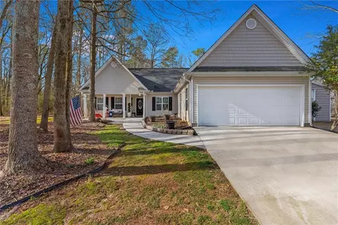 541 Grove Level Rd, Commerce, GA 30529 photo 1