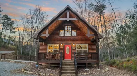 144 Carlisle Dr, Ellijay, GA 30540