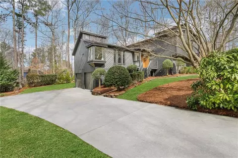 3731 Northpoint Ct, Marietta, GA 30062
