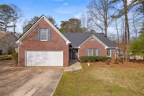 6610 Garrett Rd, Buford, GA 30518