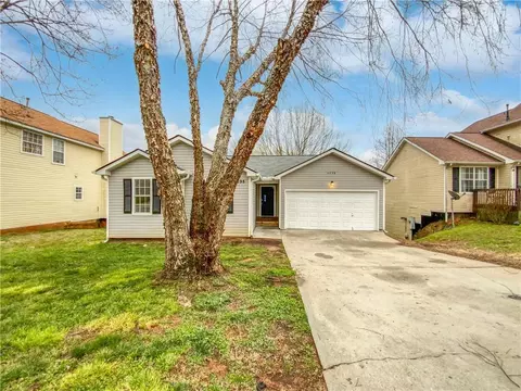 4098 Ward Lake Trl, Ellenwood, GA 30294