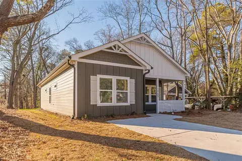 1945 Compton Dr SE, Atlanta, GA 30315