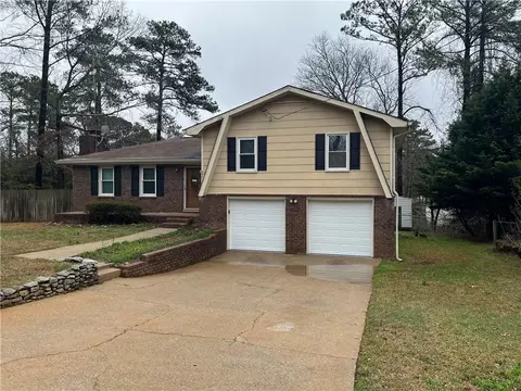 4941 Pebblebrook Dr, Douglasville, GA 30135