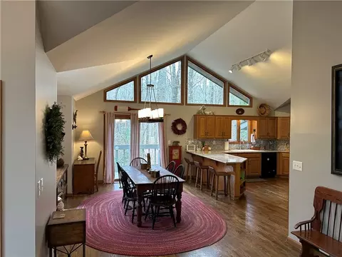 Kitchen - 358 Wake Robin Dr, Jasper, GA 30143 photo 1 of 4