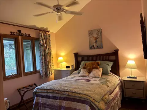 Bedroom - 358 Wake Robin Dr, Jasper, GA 30143 photo 1 of 7