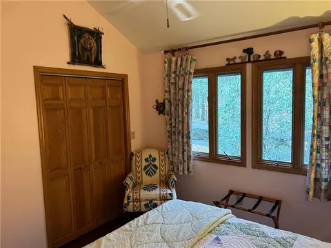 Bedroom - 358 Wake Robin Dr, Jasper, GA 30143 photo 2 of 7