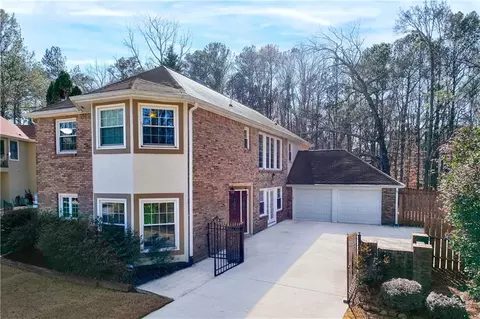 1065 Essex Ct, Alpharetta, GA 30004