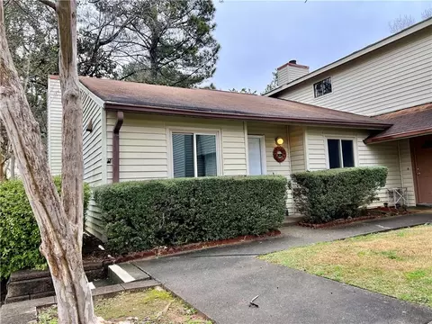 1186 Country Ct #1186, Lawrenceville, GA 30044