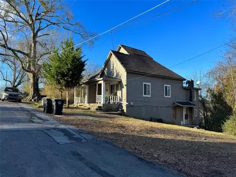 215 NE Smith St NE, Rome, GA 30161