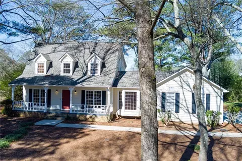 506 Sullivan Rd, Newnan, GA 30265