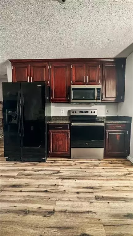 3098 Ashbury Ln, Rex, GA 30273 photo 6