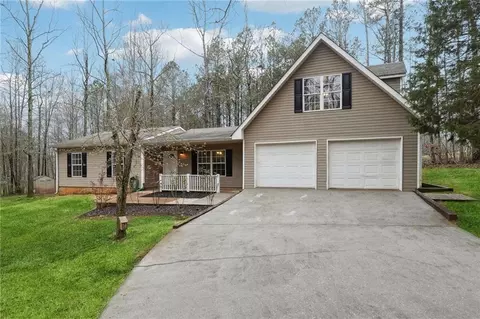 509 Honeysuckle Ln, Palmetto, GA 30268