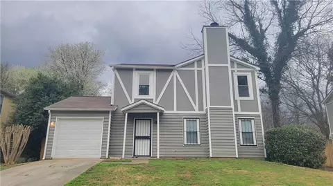 6282 Creekford Ln, Lithonia, GA 30058