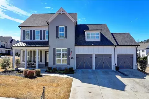 4455 Brookview Dr, Cumming, GA 30040