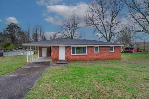 615 Hull Dr SW, Conyers, GA 30094