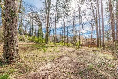 926 Devine Cir, Atlanta, GA 30319