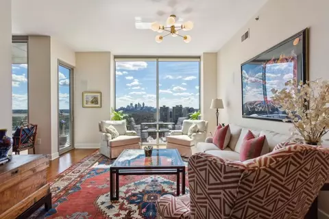 2795 Peachtree Rd NE #1404, Atlanta, GA 30305