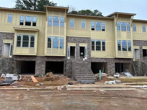 Exterior - 2176 Avion Way #12, Chamblee, GA 30341 photo 5 of 14
