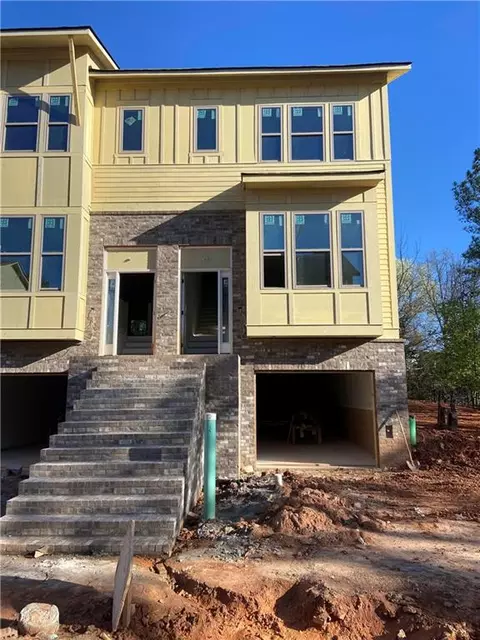 2176 Avion Way #12, Chamblee, GA 30341