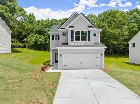 166 Salome Dr, Clarkesville, GA 30523