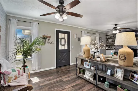 14 Love St, Cave Spring, GA 30124 photo 6