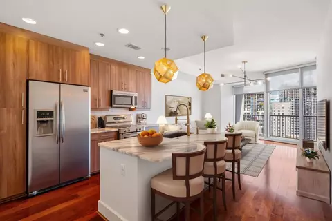 1080 Peachtree St #1706, Atlanta, GA 30309