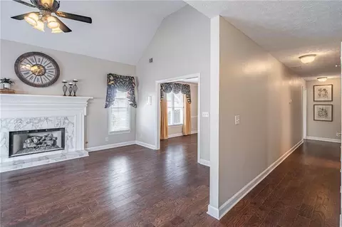 4424 Driftwater Rd, Duluth, GA 30096 photo 5