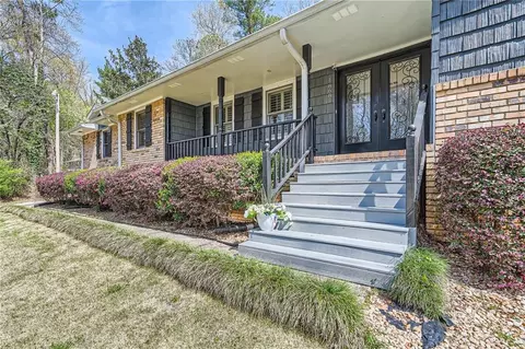 1868 Lake Lucerne Way SW, Lilburn, GA 30047