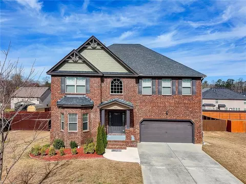 Exterior - 623 Besra Dr, Grayson, GA 30017 photo 9 of 12