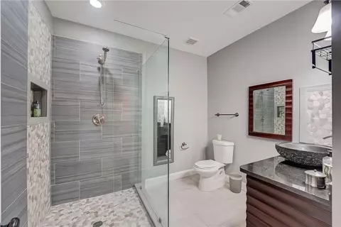 Bath - 623 Besra Dr, Grayson, GA 30017 photo 11 of 13