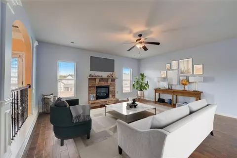 Living - 623 Besra Dr, Grayson, GA 30017 photo 9 of 10