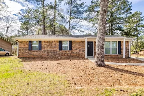 10157 Waterford Rd NE, Covington, GA 30014
