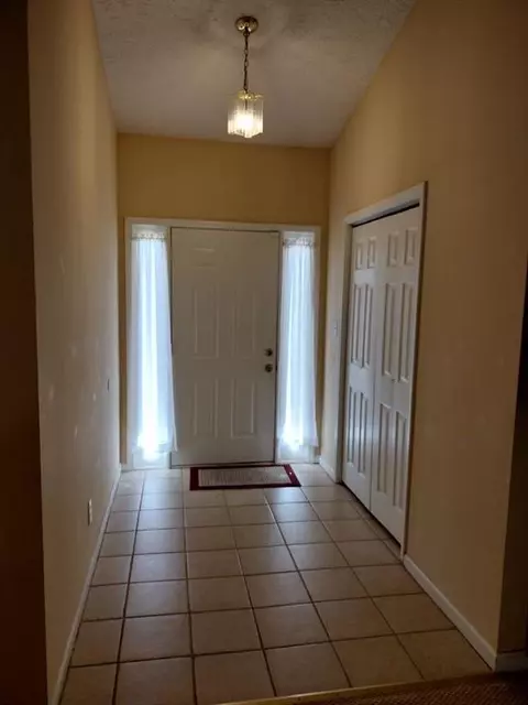 6795 Silver Maple Dr, Rex, GA 30273 photo 8