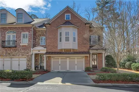 611 Nottaway Ln, Alpharetta, GA 30009
