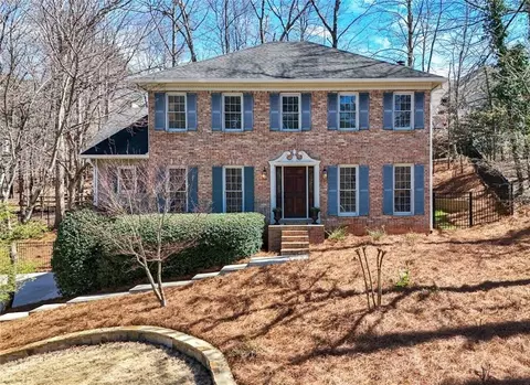 9156 Branch Valley Way, Roswell, GA 30076