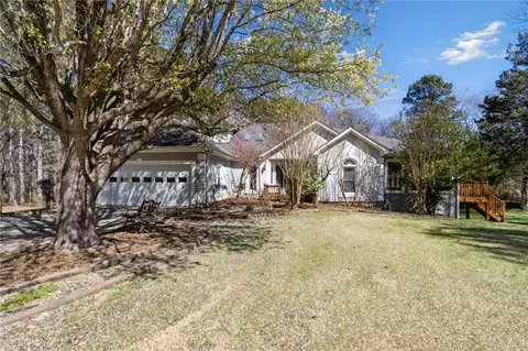 2090 Luke Edwards Rd, Dacula, GA 30019