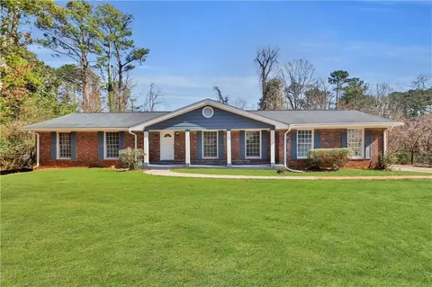 4222 Washington Rd, Atlanta, GA 30344