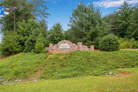10 Brown Deer Drive, Talking Rock, GA 30175